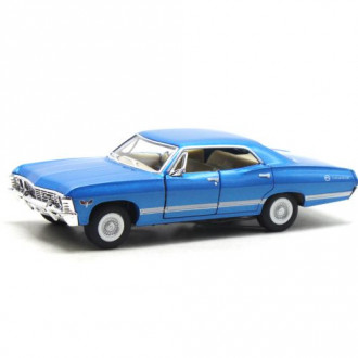 Машинка металлическая &quot;Chevrolet Classic Impala 1967&quot;, голубой Kinsmart
